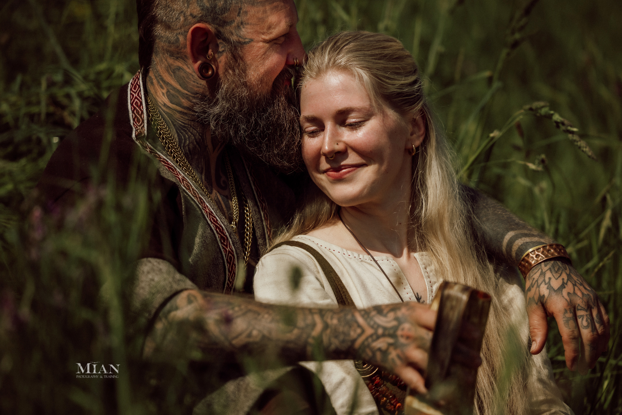 couple-photography-ireland-boyne-valley-viking-experience